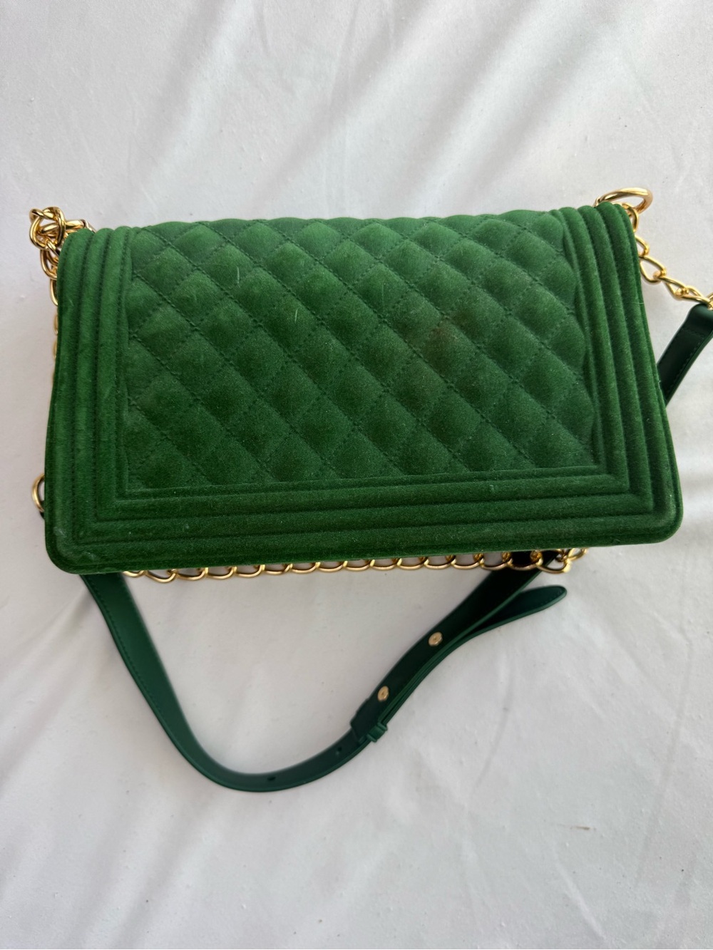 Quilted Green Velvet Chain Shoulder Bag Gold Hardware Push Buckle Closure - Picture 6 of 11
